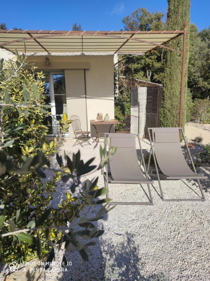 Appartement L'Autre Perle possibilité balnéo en sup à Tourtour Extérieur photo