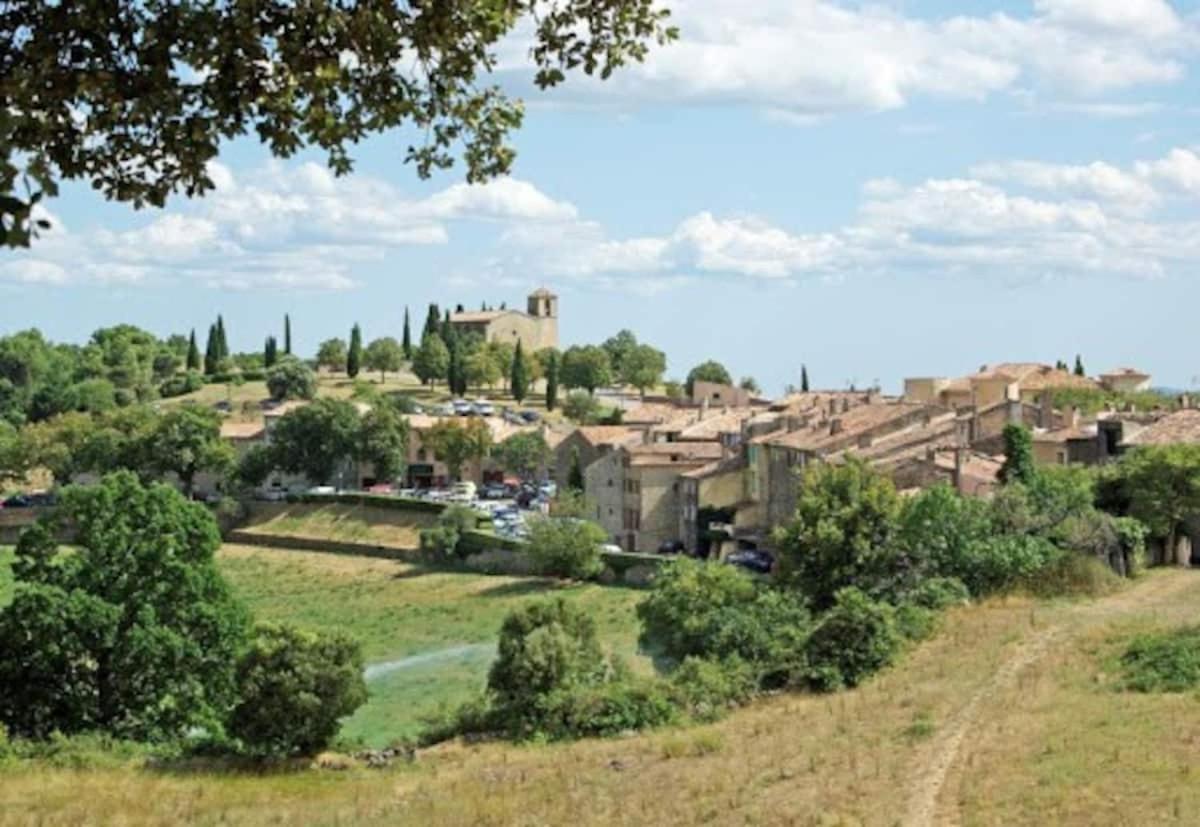 Appartement L'Autre Perle possibilité balnéo en sup à Tourtour Extérieur photo