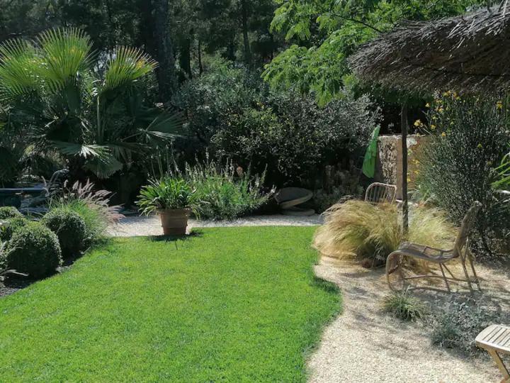 Appartement L'Autre Perle possibilité balnéo en sup à Tourtour Extérieur photo